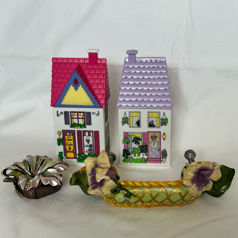 Bundle 4 items for crafting or collecting Spice houses,drawer pull, trinket box